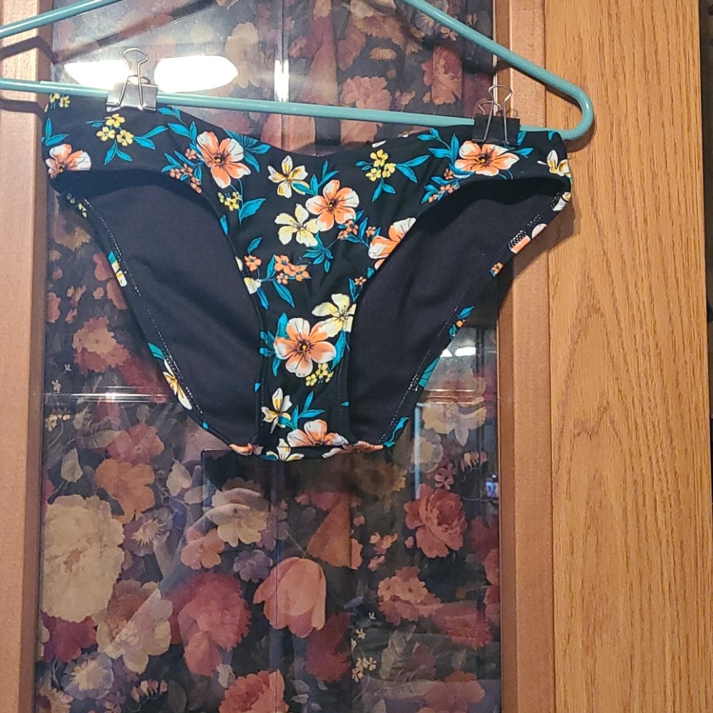 Swim bottoms